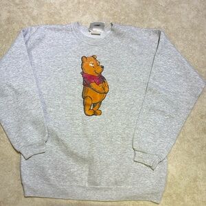 VINTAGE DISNEY STORE Winnie The Pooh sweatshirt